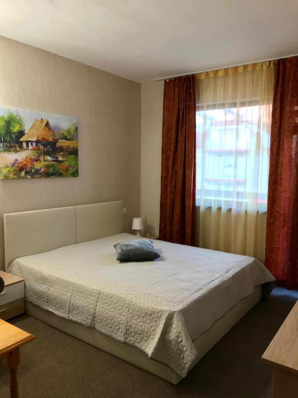 Two-Bedroom Apartment,640368072:JPEG